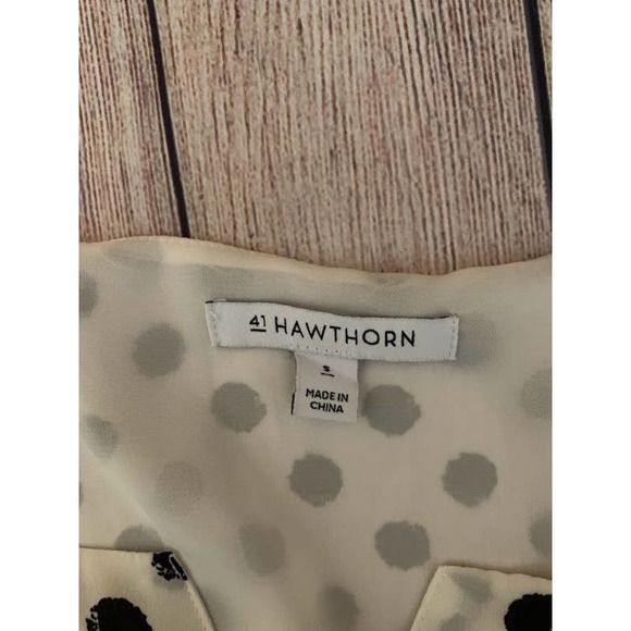 41 Hawthorne polka dot top size small short sleeve - Picture 7 of 12